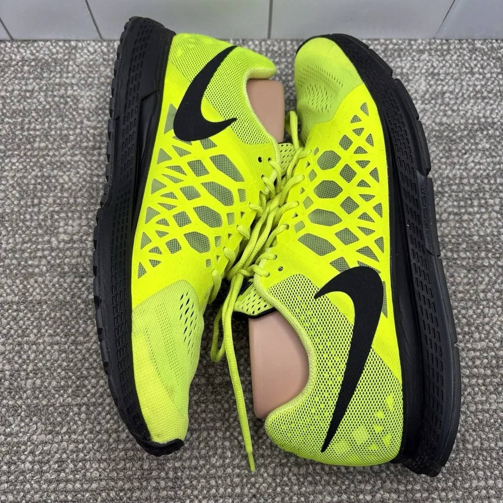 Nike Zoom Pegasus 31 652925-700 Mens‎ 11.5 Running Shoes Volt Black Mesh Sneaker